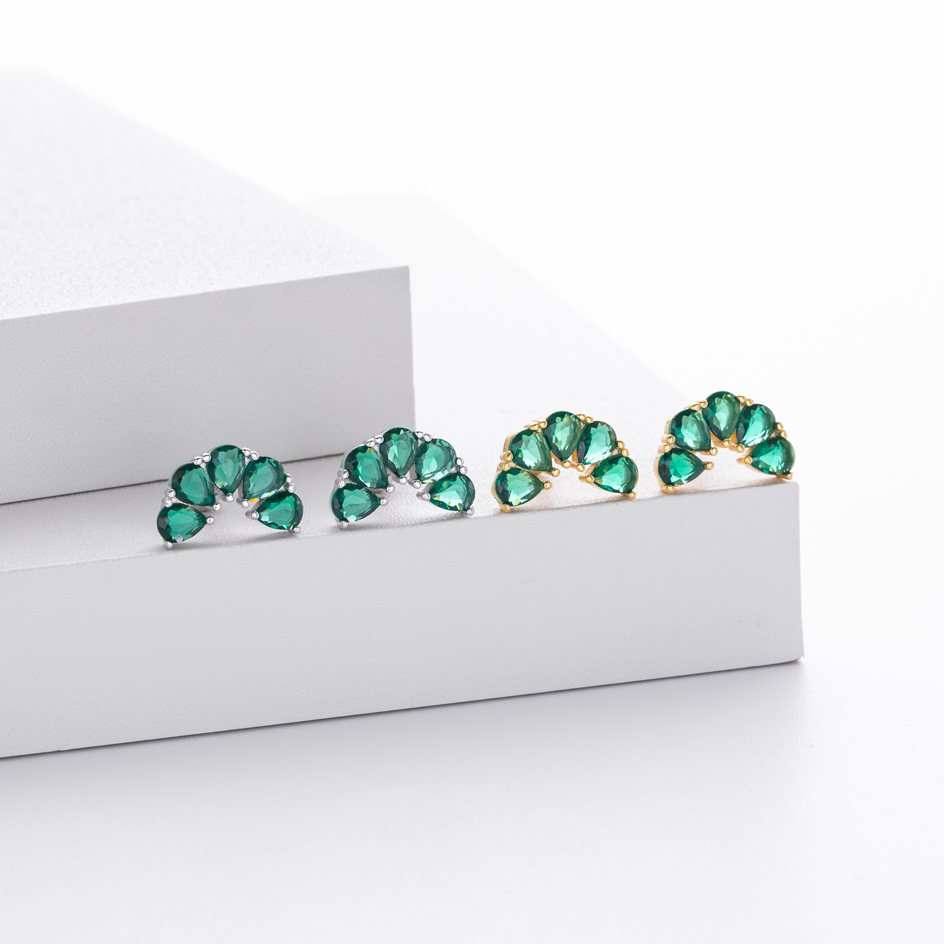Sterling Silver Emerald Green Teardrop Earrings