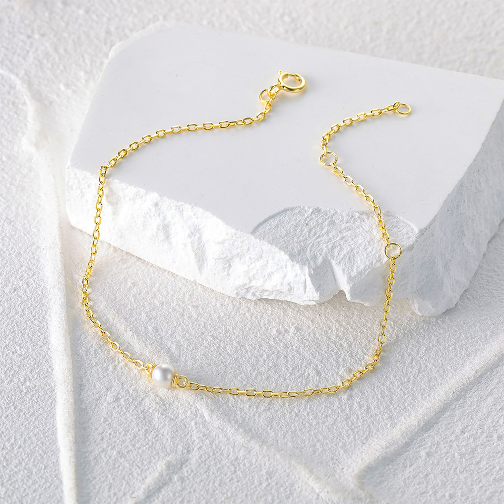 Minimalist Dainty Freshwater Pearl Bracelet for Women