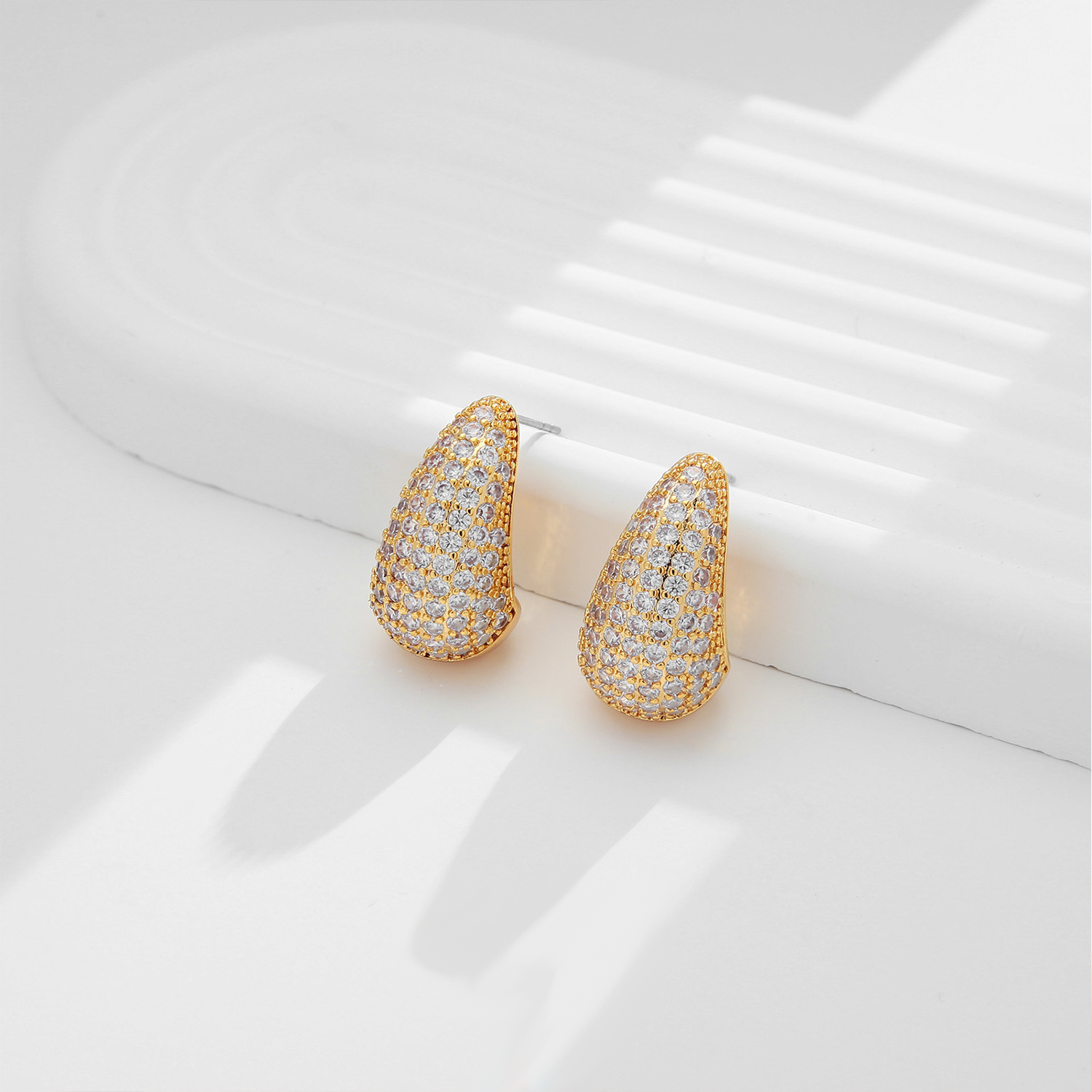 Luxurious Gold-Tone Teardrop Pave Zirconia Hoop Earrings in Copper
