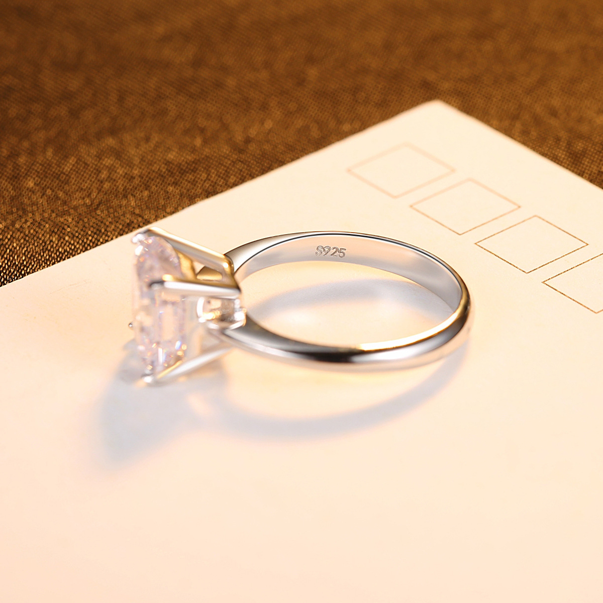 S925 Sterling Silver Emerald Cut Clear Cubic Zirconia Solitaire Ring