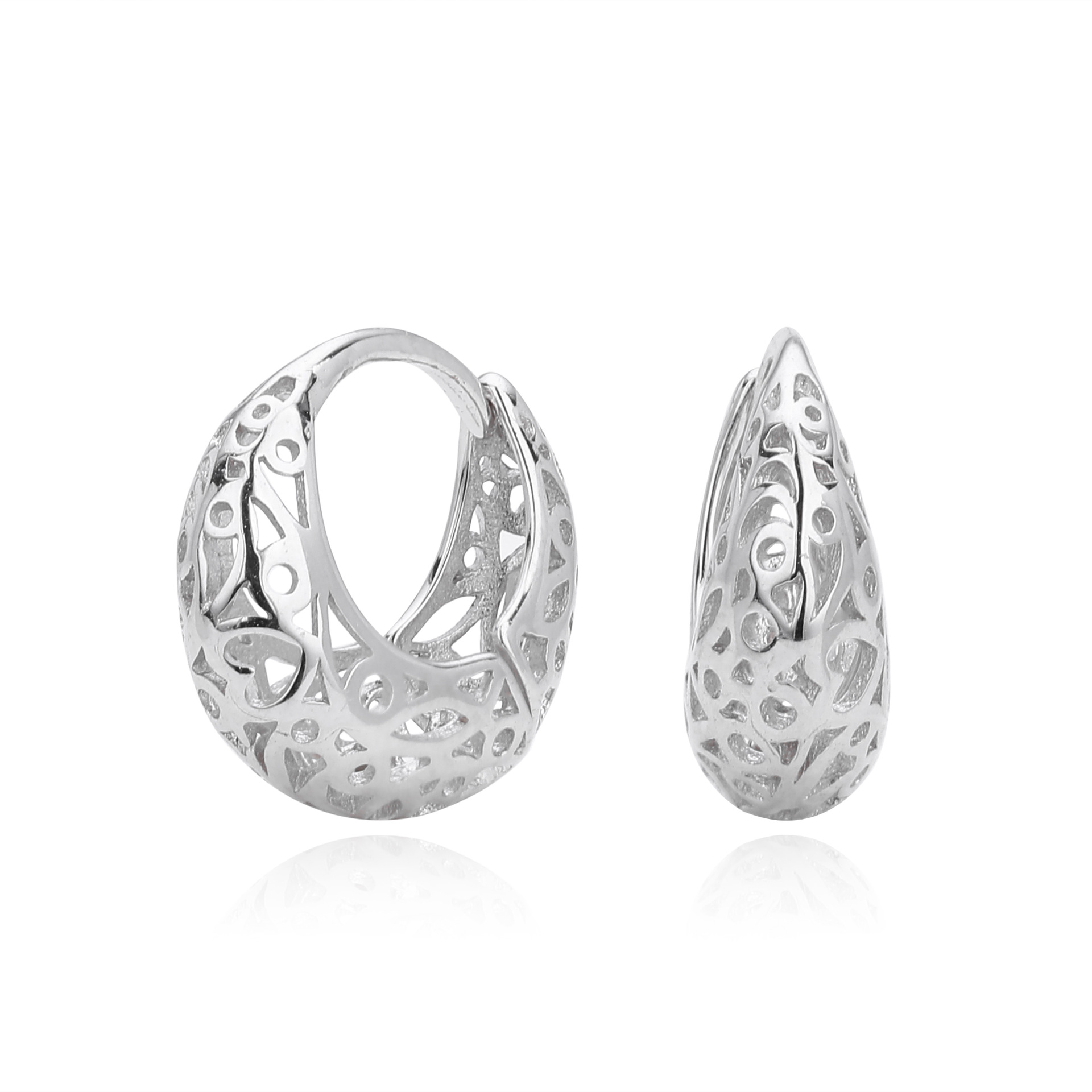  Crafted from Sterling Silver, these earrings feature exquisite hollow-out florals with intricate carvings, exuding vintage elegance