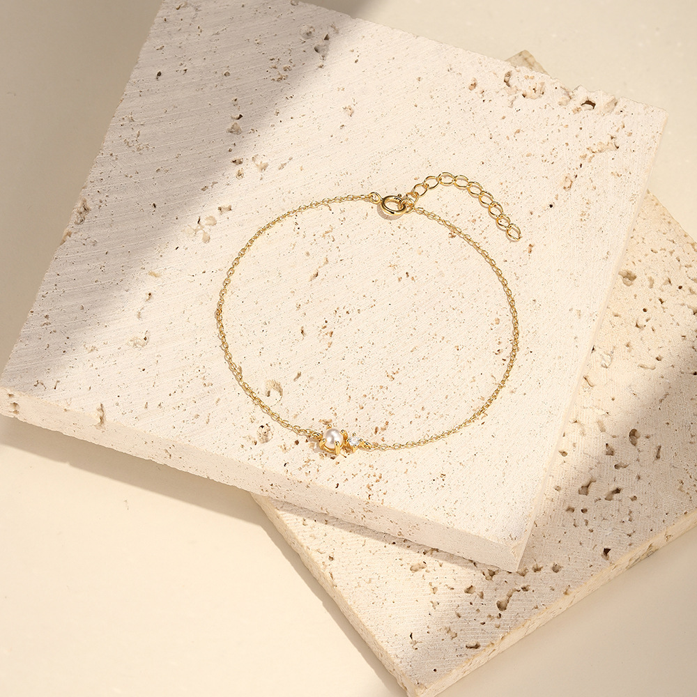 Minimalist Elegant Jewelry