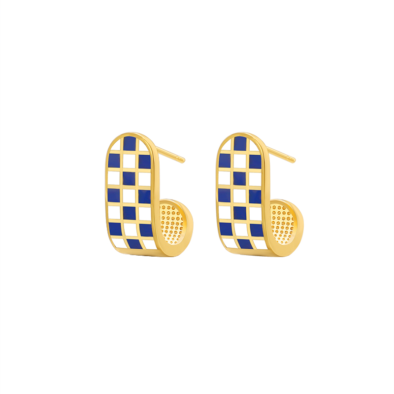 Gold-Tone Checkered U-Shaped Stud Earrings with Blue & White Grid Pattern