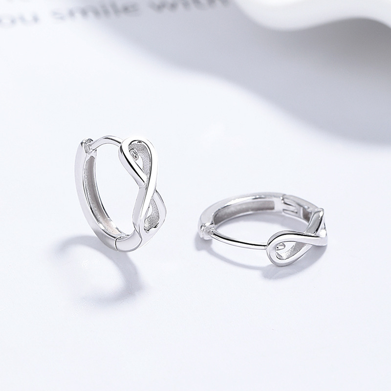 Minimalist Everyday Hoops