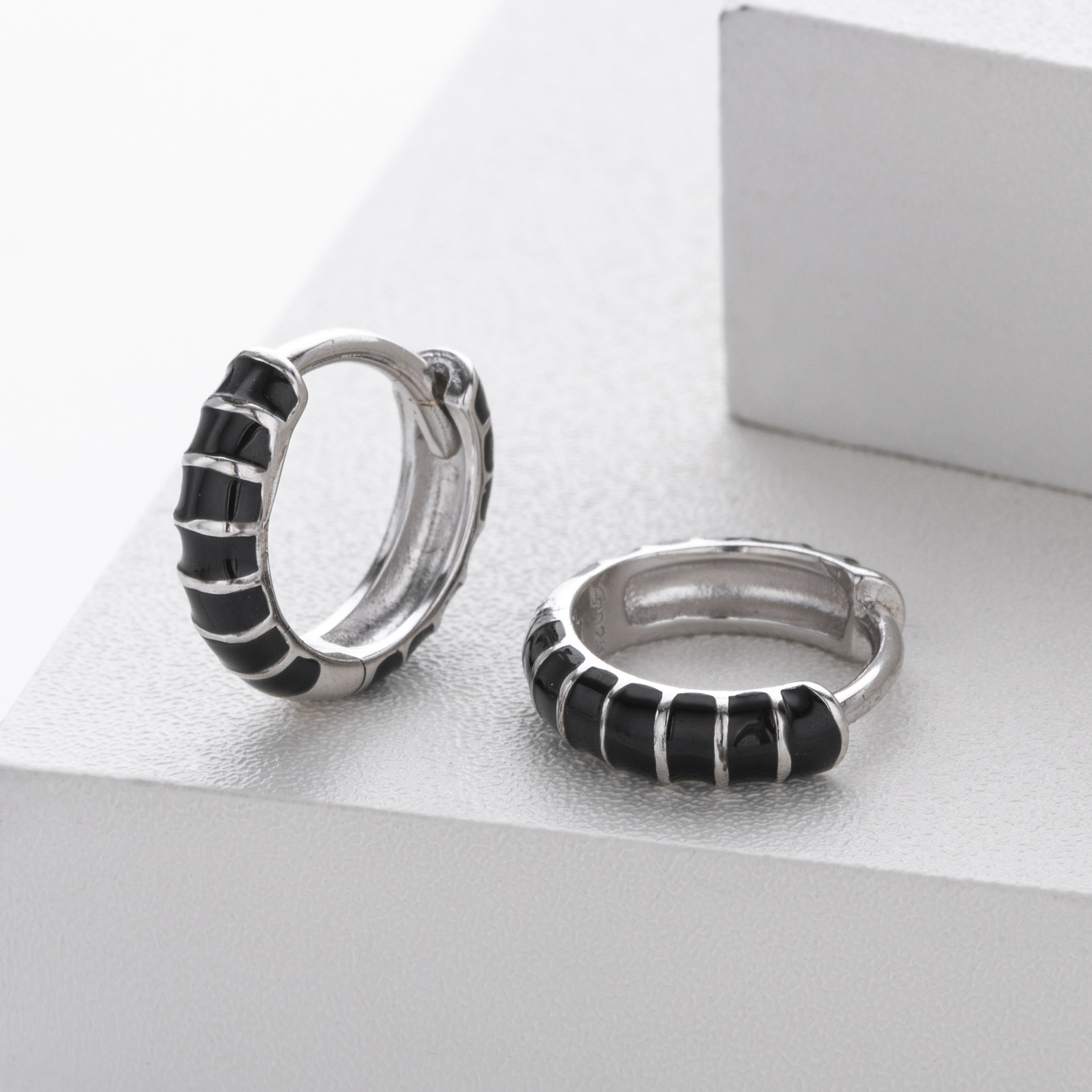 925 Sterling Silver Red Striped Huggie Hoop Earrings - Minimalist Enamel Small Hoop Earrings for Women