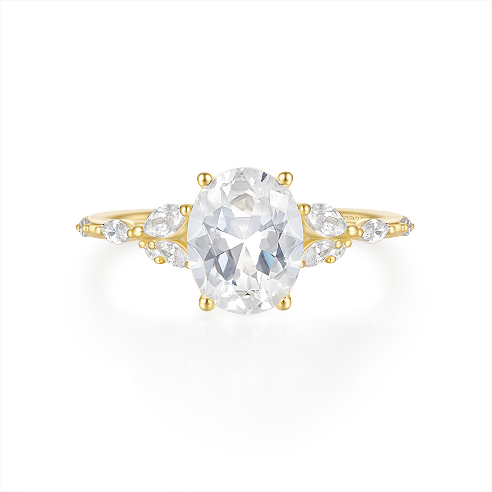 Elegant Oval Cut Engagement Ring with Marquise Diamond Accents in 18K Yellow Gold