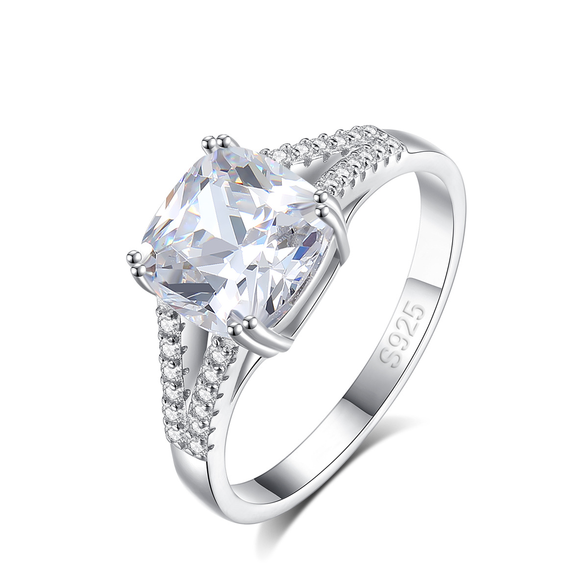 S925 Sterling Silver Pear-Cut Cubic Zirconia Halo Engagement Ring with Pavé Shoulders