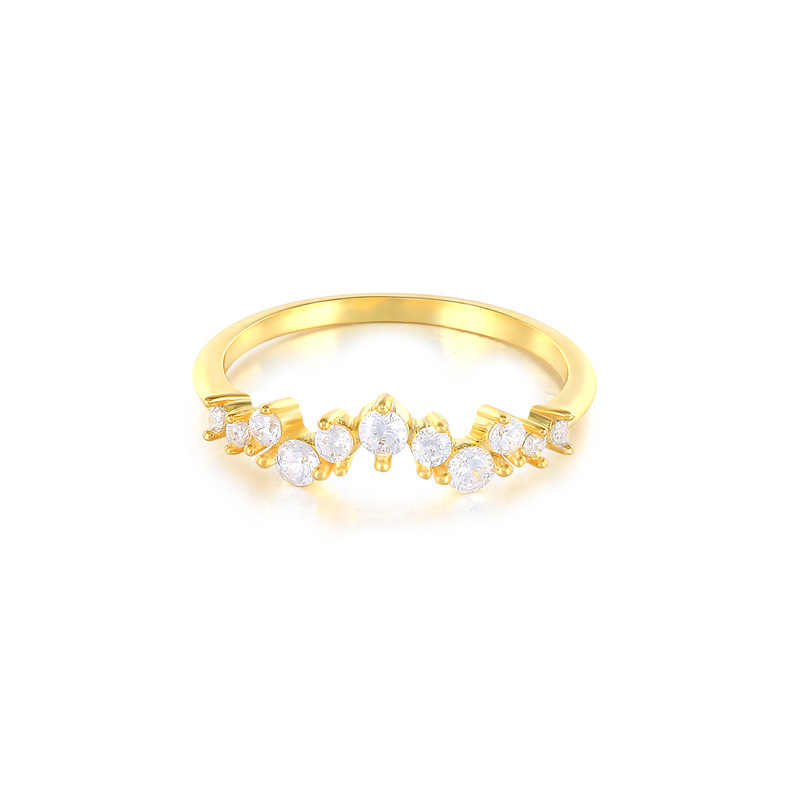 Classic Seven-Stone Diamond Anniversary Band in 18K Yellow Gold
