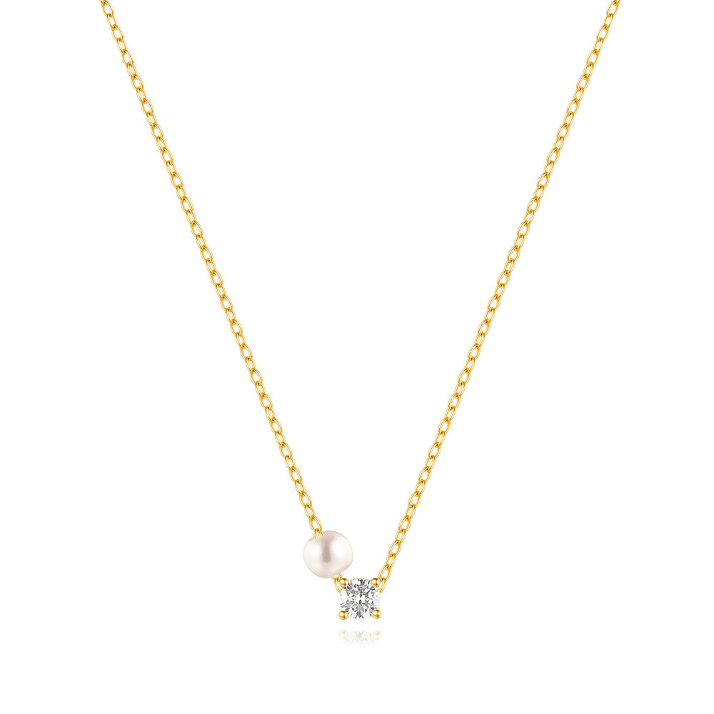 Pearl and Cubic Zirconia Pendant Necklace 