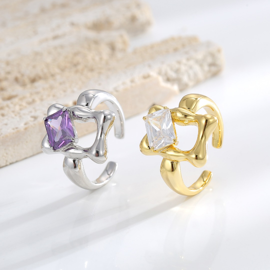 Gold-Plated Organic Fluid Cocktail Ring with Emerald-Cut Clear Cubic Zirconia