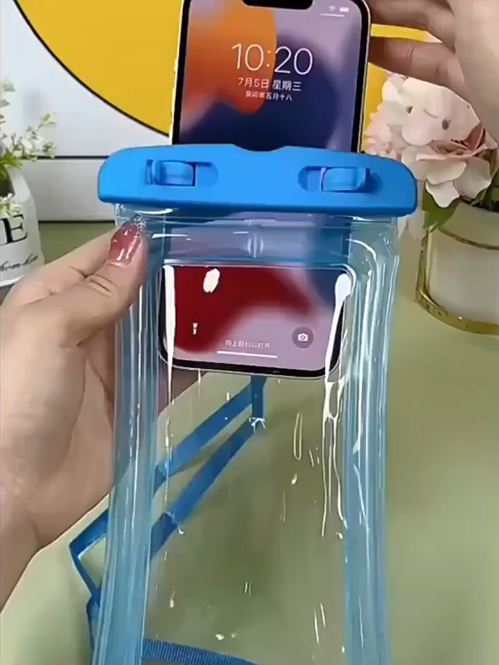 Touchscreen waterproof bag for phones with 8-level waterproofing