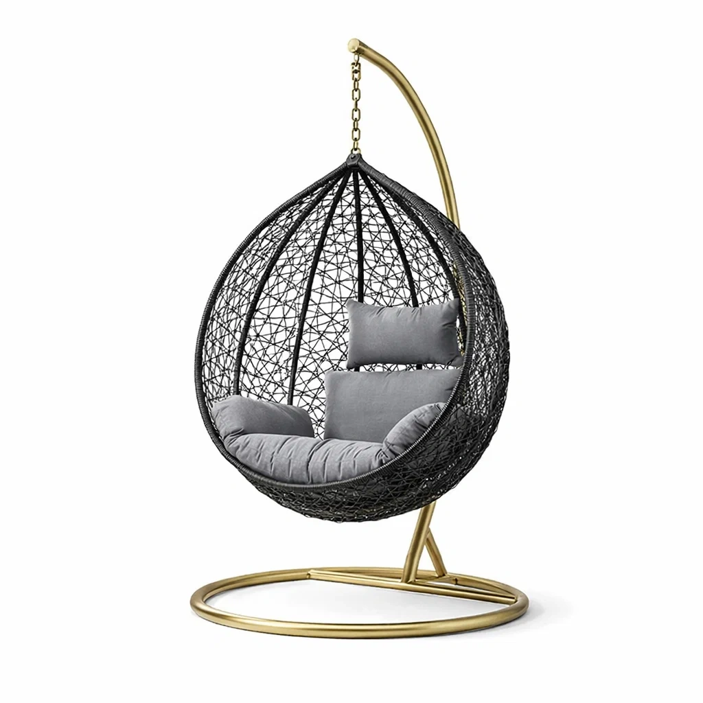 Schwarzer Hängesessel aus Rattan und Stahl mit grauen Kissen-nestzorae