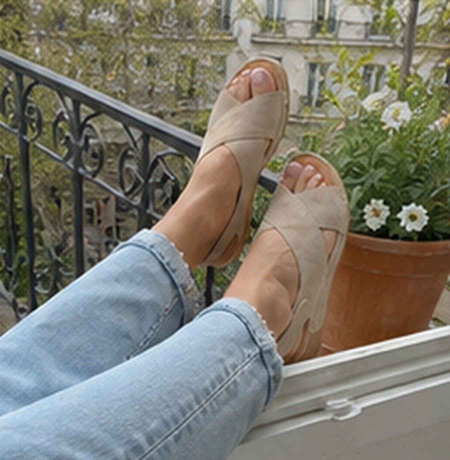 Detail porte 8