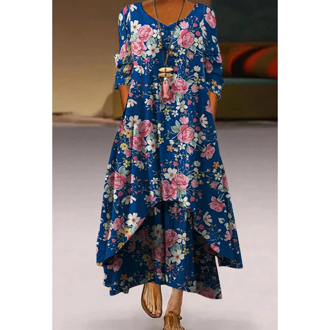 Künstlerisches, schwingendes Blumenkleid von Andrea Serena