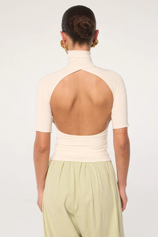 Vanilla Open Back Half Sleeve Turtleneck Top