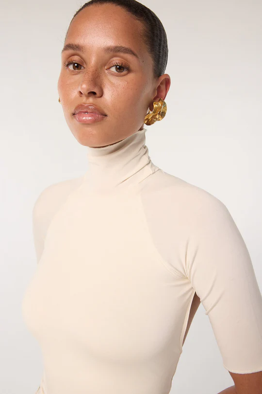Vanilla Open Back Half Sleeve Turtleneck Top