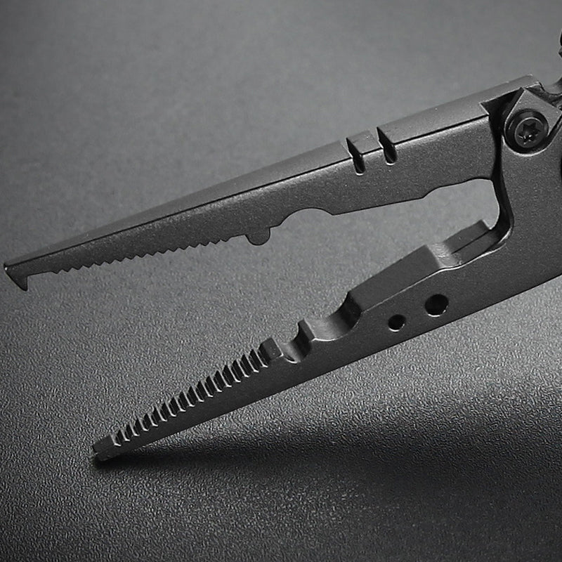 Corrosion-resistant stainless steel fishing pliers jaws
