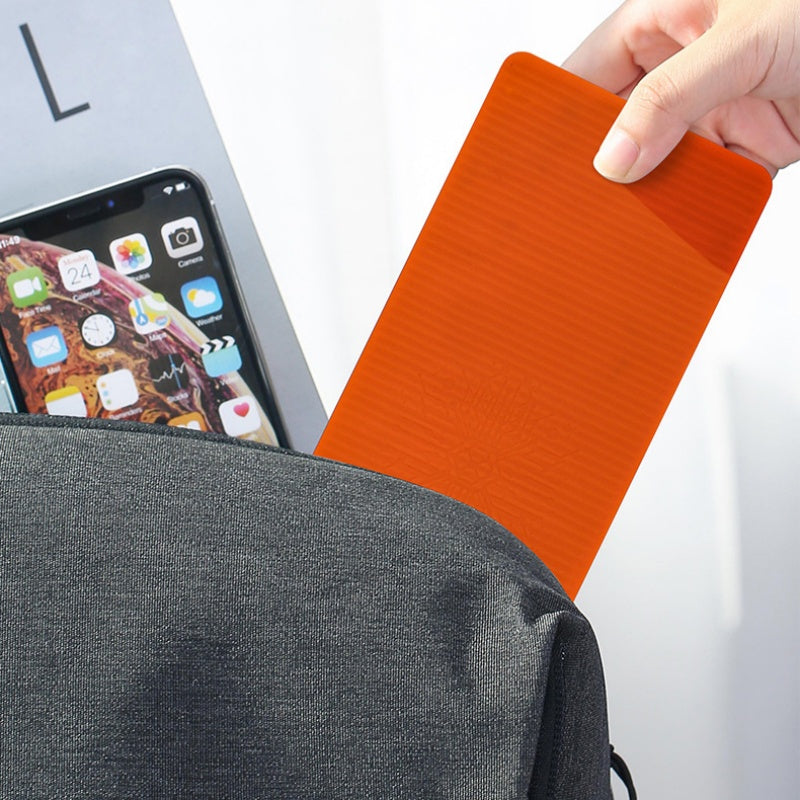 🥳2026 HOT SALE🥳💞50K+ SOLD!🛋️✨ 50% OFF! Silicone Foldable Stand – Shape it your way, reduces neck pain. Ultra‑portable, anti‑slip. Work, cook or watch hands‑free. A small stand, big relief.📱🛡️