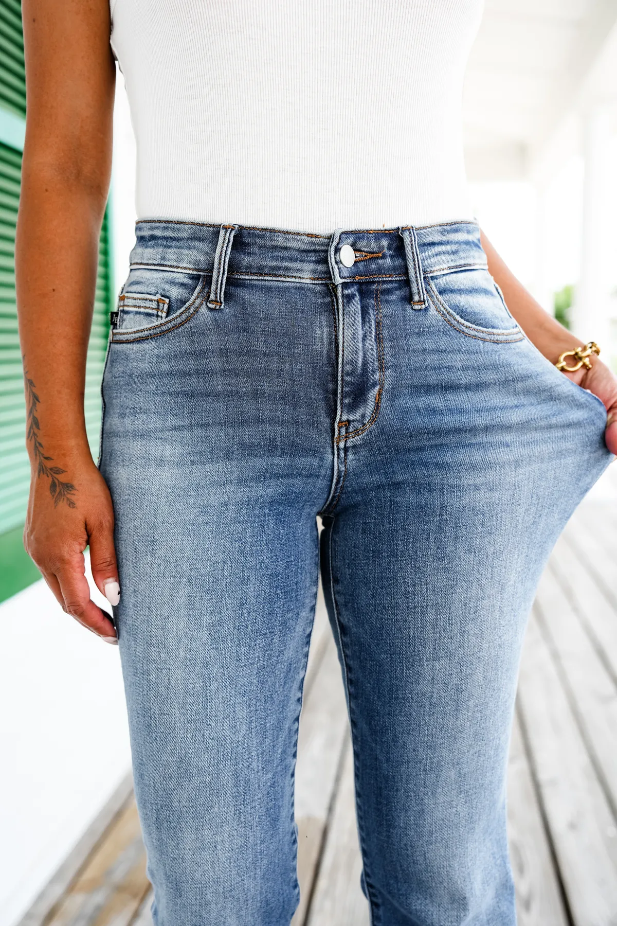Women's high-stretch, mid-rise, vintage-style bootcut jeans