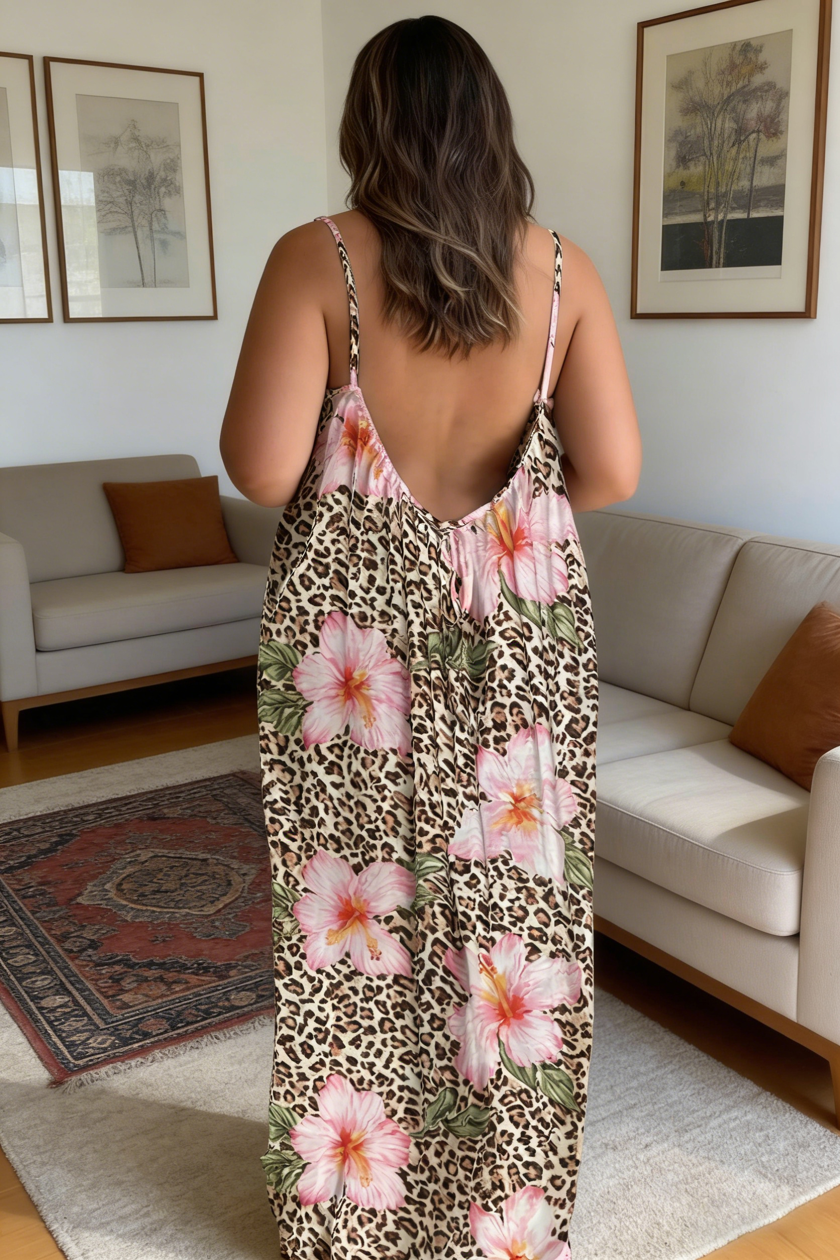 Women's Backless Casual Dress — Printed Sundress Suitable for Both Home and Vacation
