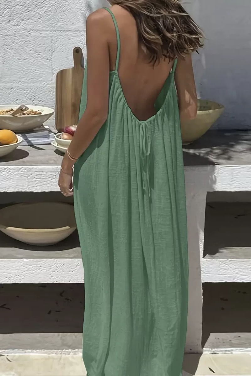 Women's backless casual dress for home and vacation
