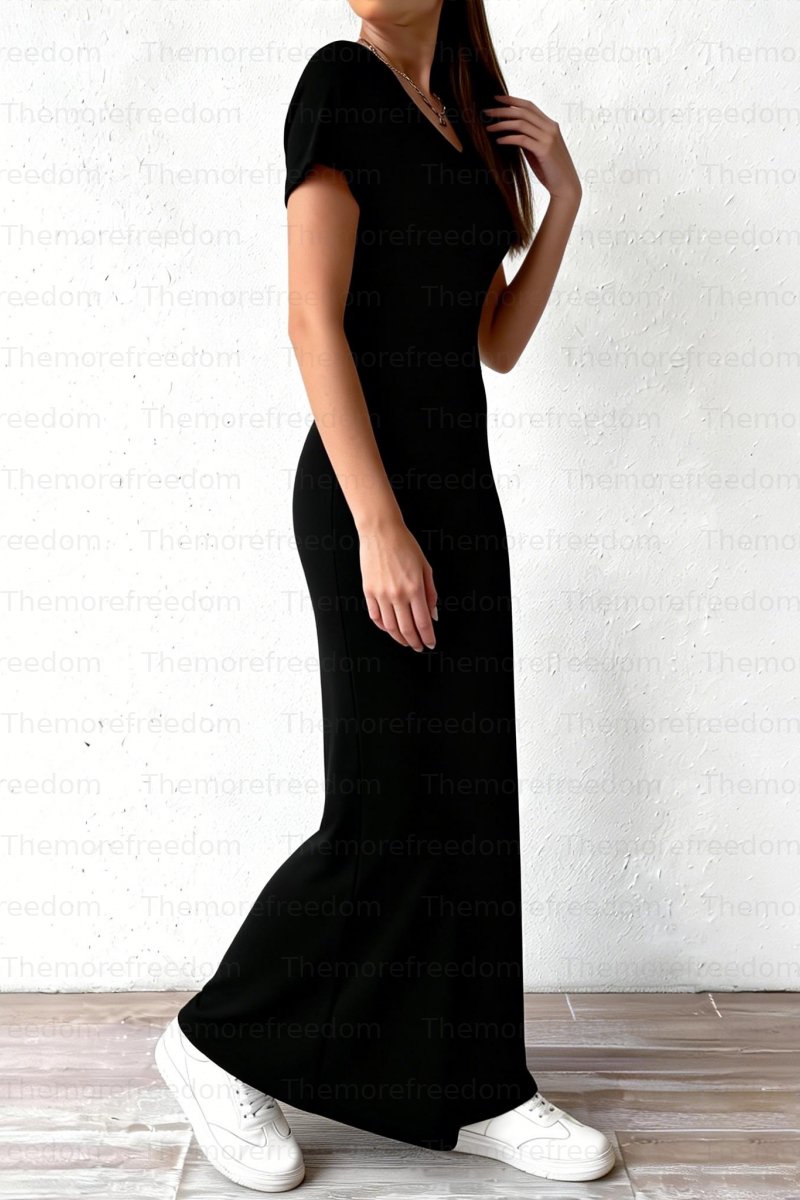 Women's solid color round neck knitted dress, elegant and comfortable (pre-order item)