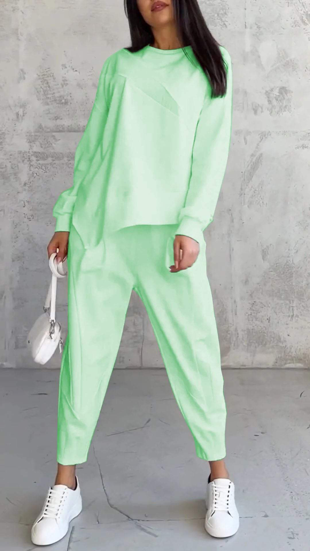 Women's Loose Crew Neck Long Sleeve Sweatshirt and Harem Pants Set
