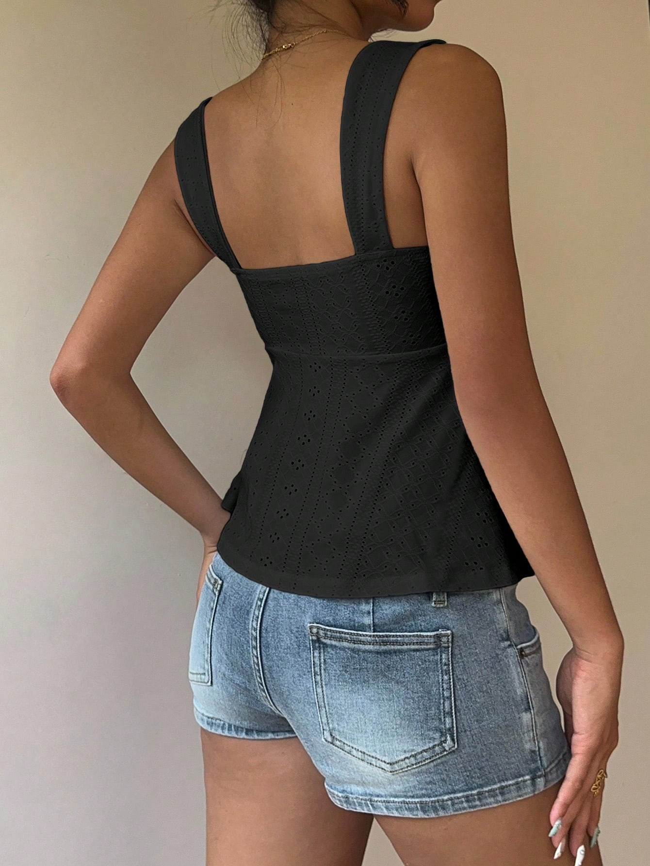 Women's Sexy & Versatile Spaghetti Strap Tank Top