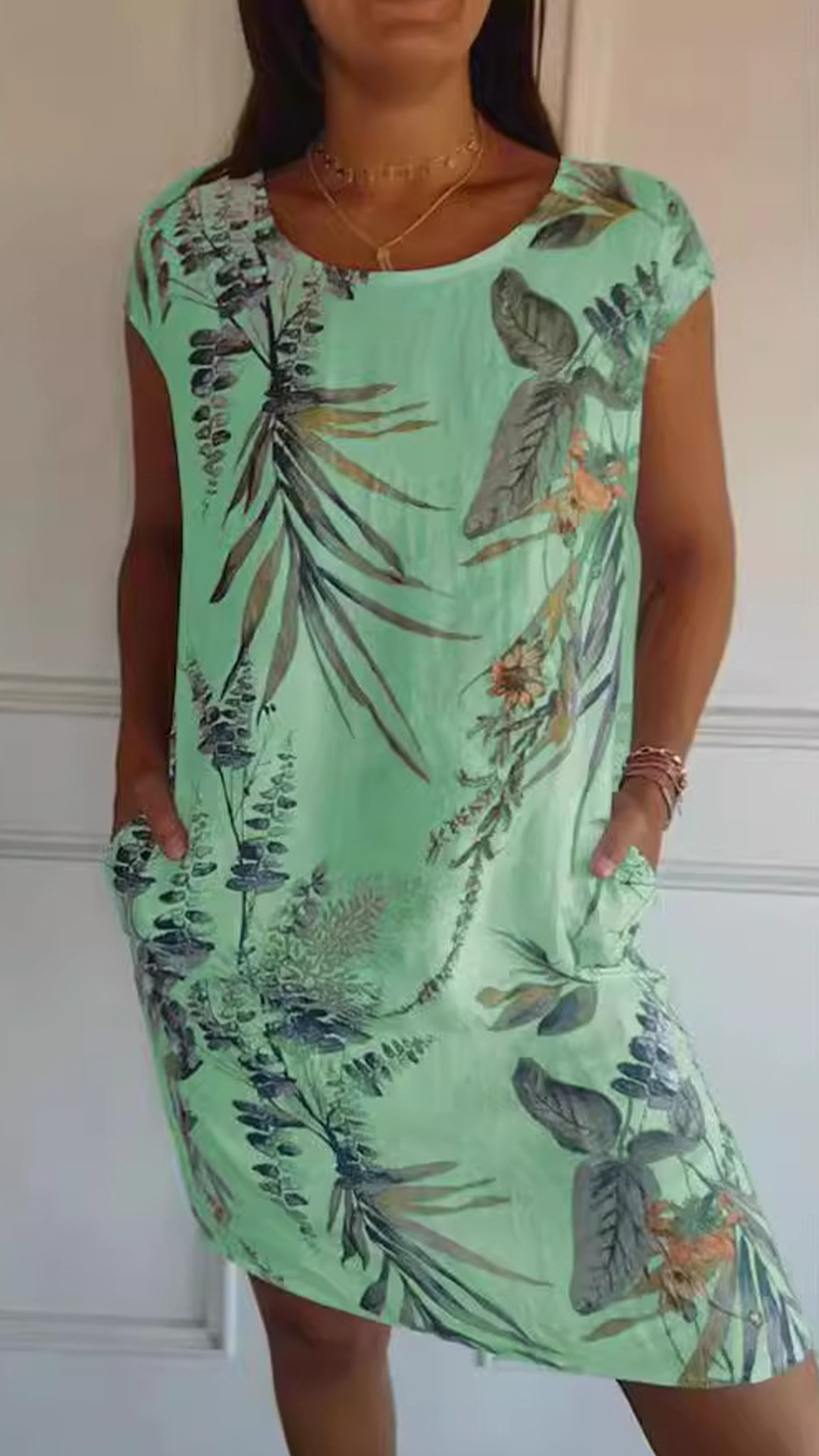 [Copy]Women's Blue and White Porcelain Print V-Neck Loose Ruffled Midi Dress