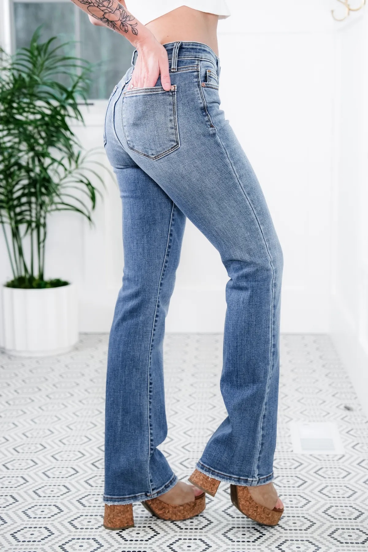 Women's high-stretch, mid-rise, vintage-style bootcut jeans