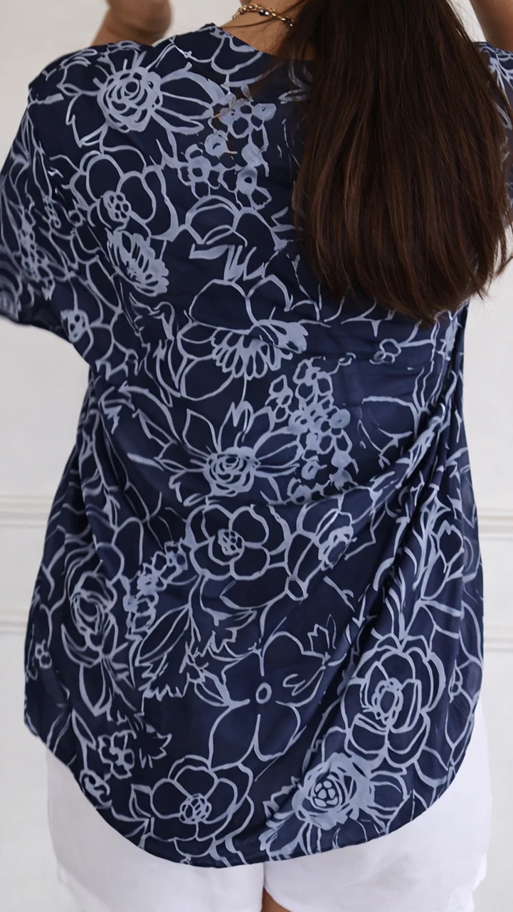 Women's Casual Printed Shirt with Patch Pockets and Sequins