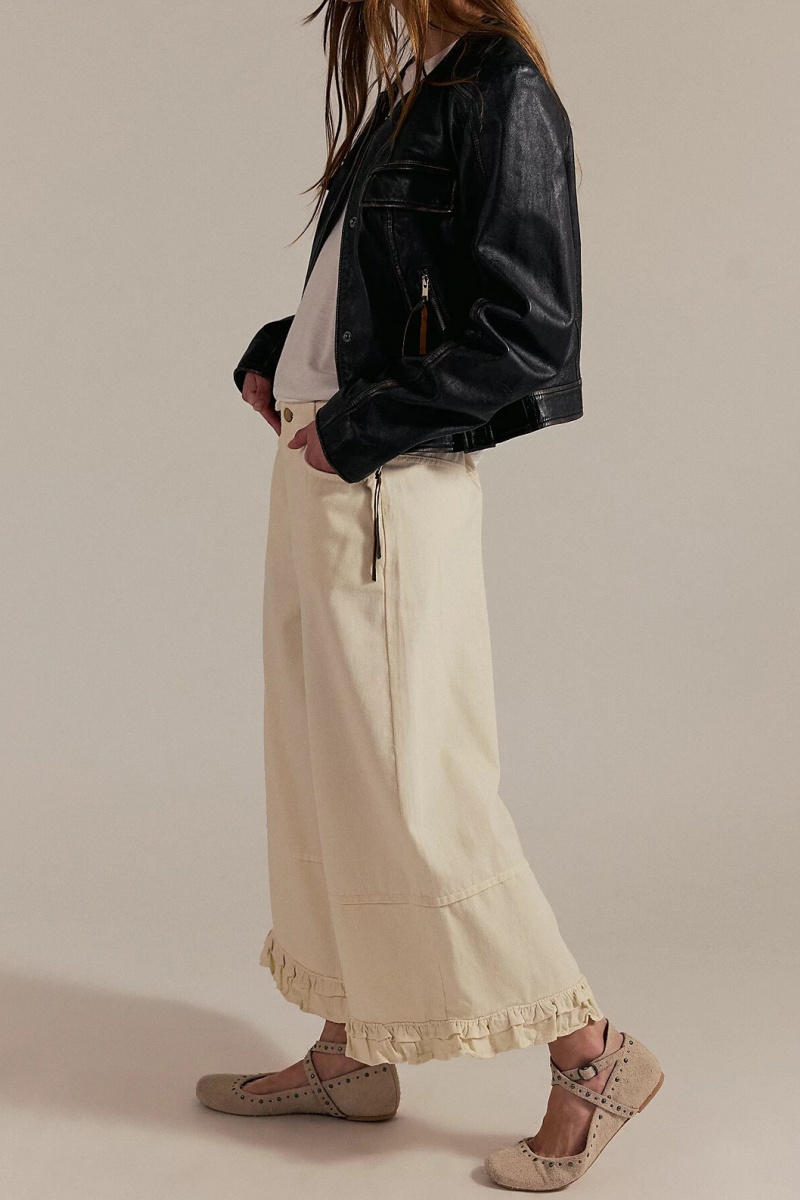 Women's fashionable casual wide-leg cropped jeans with ruffled hem