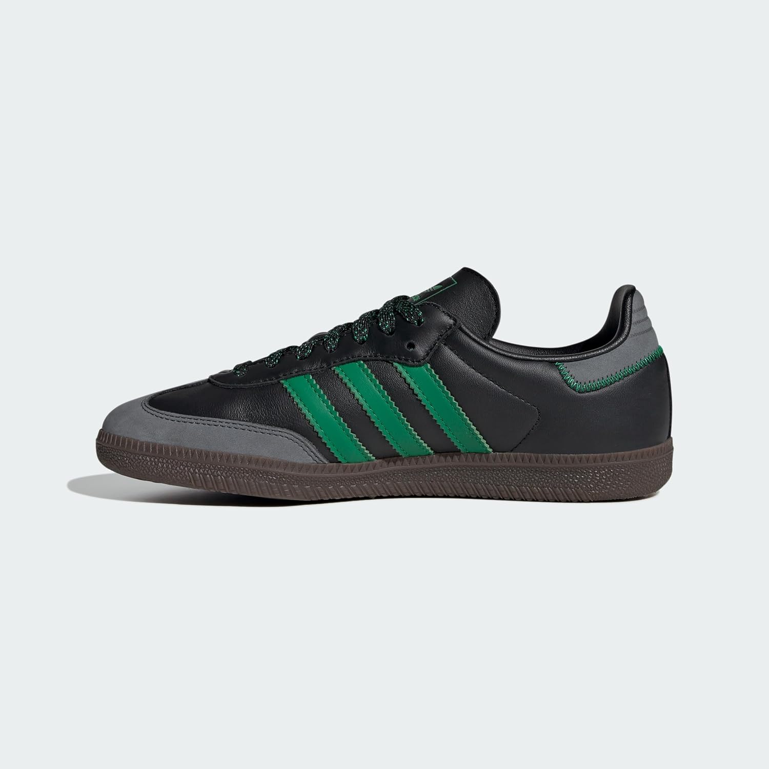 AD Sambae Womens Shoes