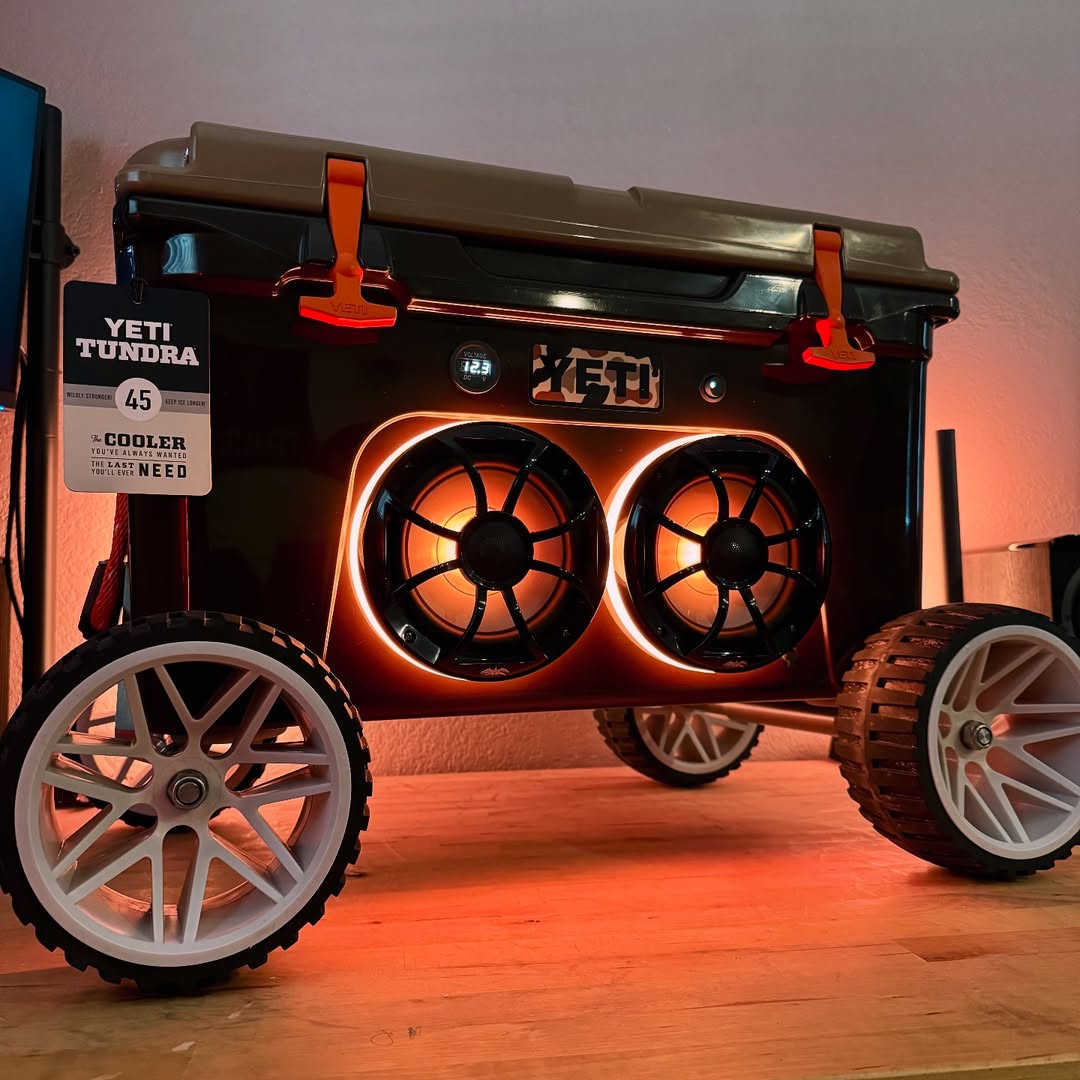 Wheeled Cooler
