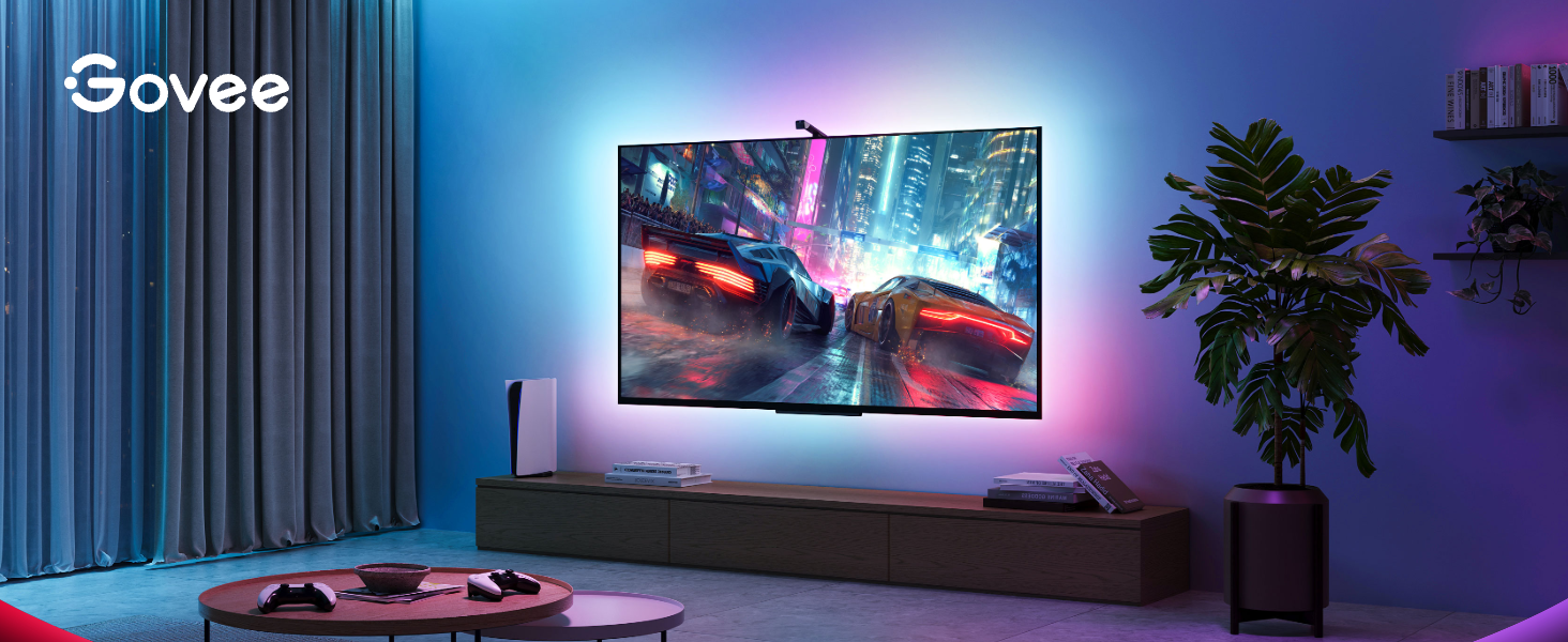 Text reads: 'OUTDOOR PICNIC', 'FESTIVAL BANQUET', 'DAILY USE' with three scene illustrations showing different dining scenarios. Bottom shows Govee entertainment setup with LED TV backlighting.