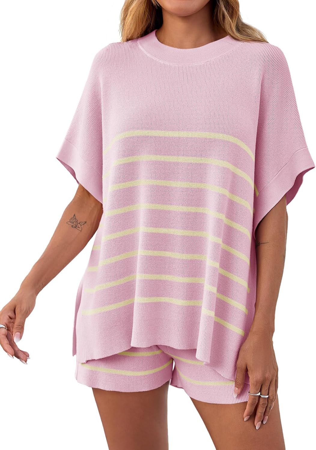 Women's Striped 2-Piece Oversized Batwing Sleeve Short Sleeve Top and Shorts Set-S.fashion