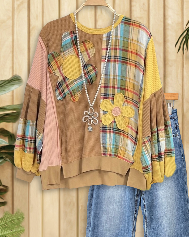 Flower Applique On-trend Color Block Waffle Blouse-S.fashion