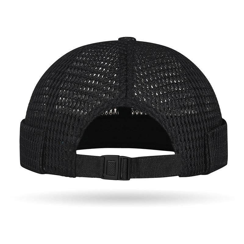 Men’s Breathable Brimless Docker Hat – Lightweight Mesh Skull Cap for Summer Outdoor Wear