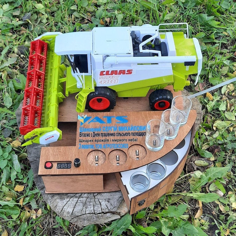 🥃🔥Tractor Shot Dispenser — Fun Party Essential🚜