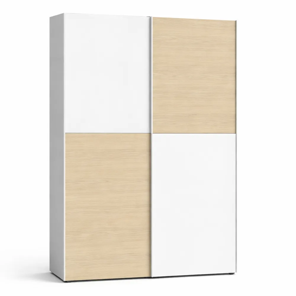 Armadio spazioso con ante scorrevoli in legno truciolare, disponibile in due colori