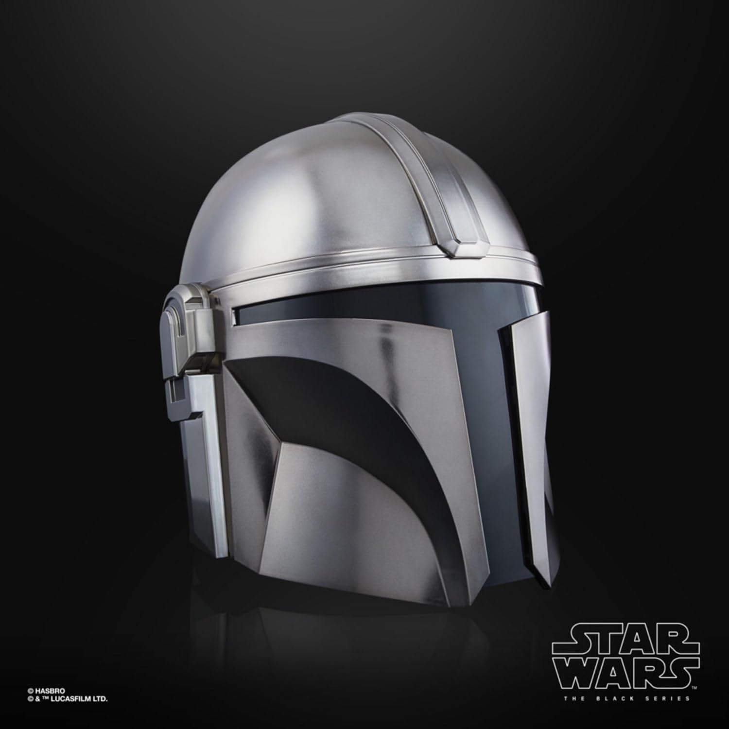 The Mandalorian Voice-Changing Helmet for Adults – Star Wars