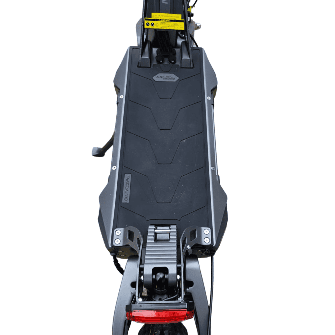 🎉( CLEARANCE SALE ) 🎉🎁PREDATOR - DUAL MOTOR - All Terrain Beast-IYAMIUIO