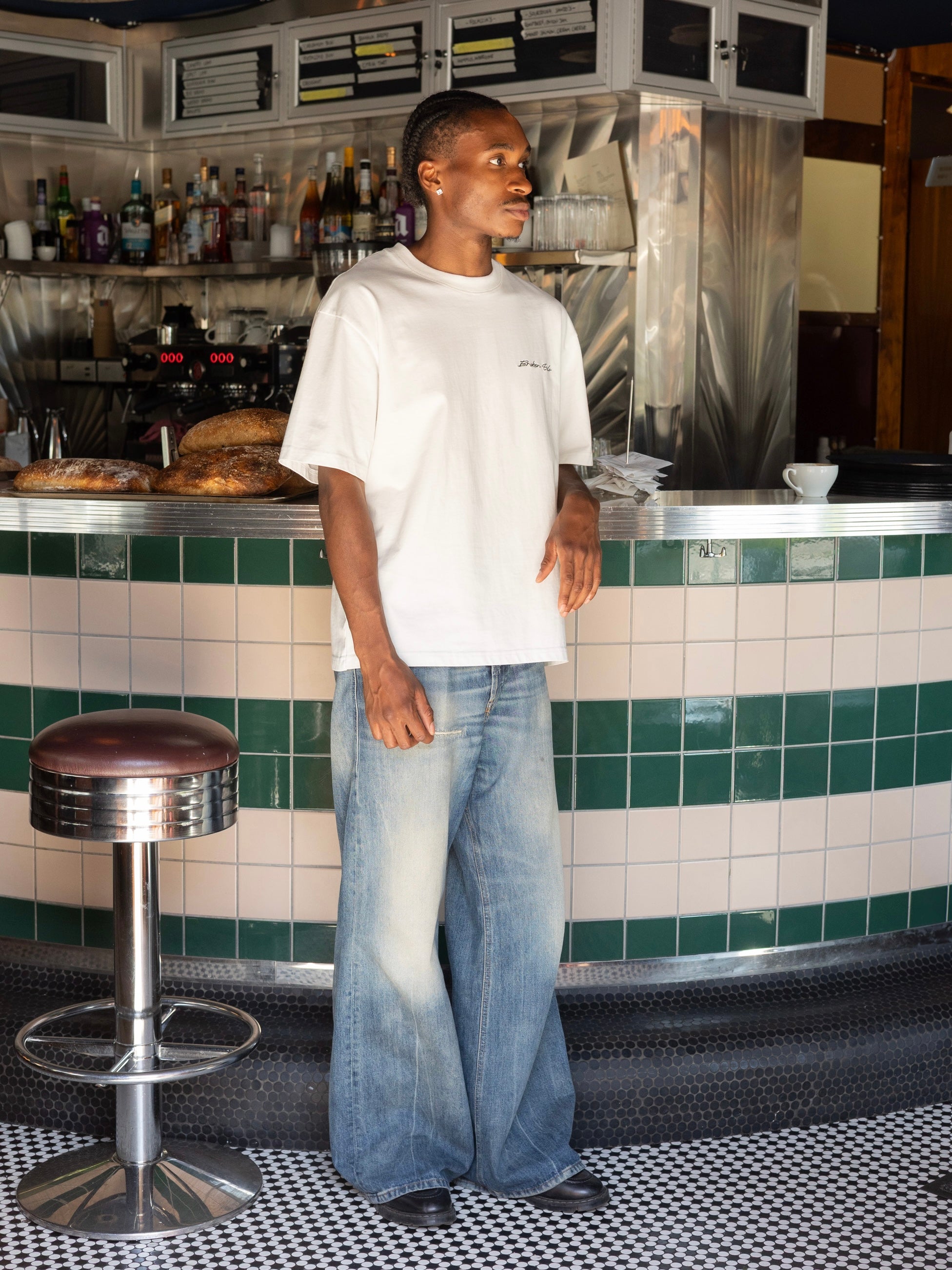 SIGNATURE T-SHIRT WHITE-Fineriform