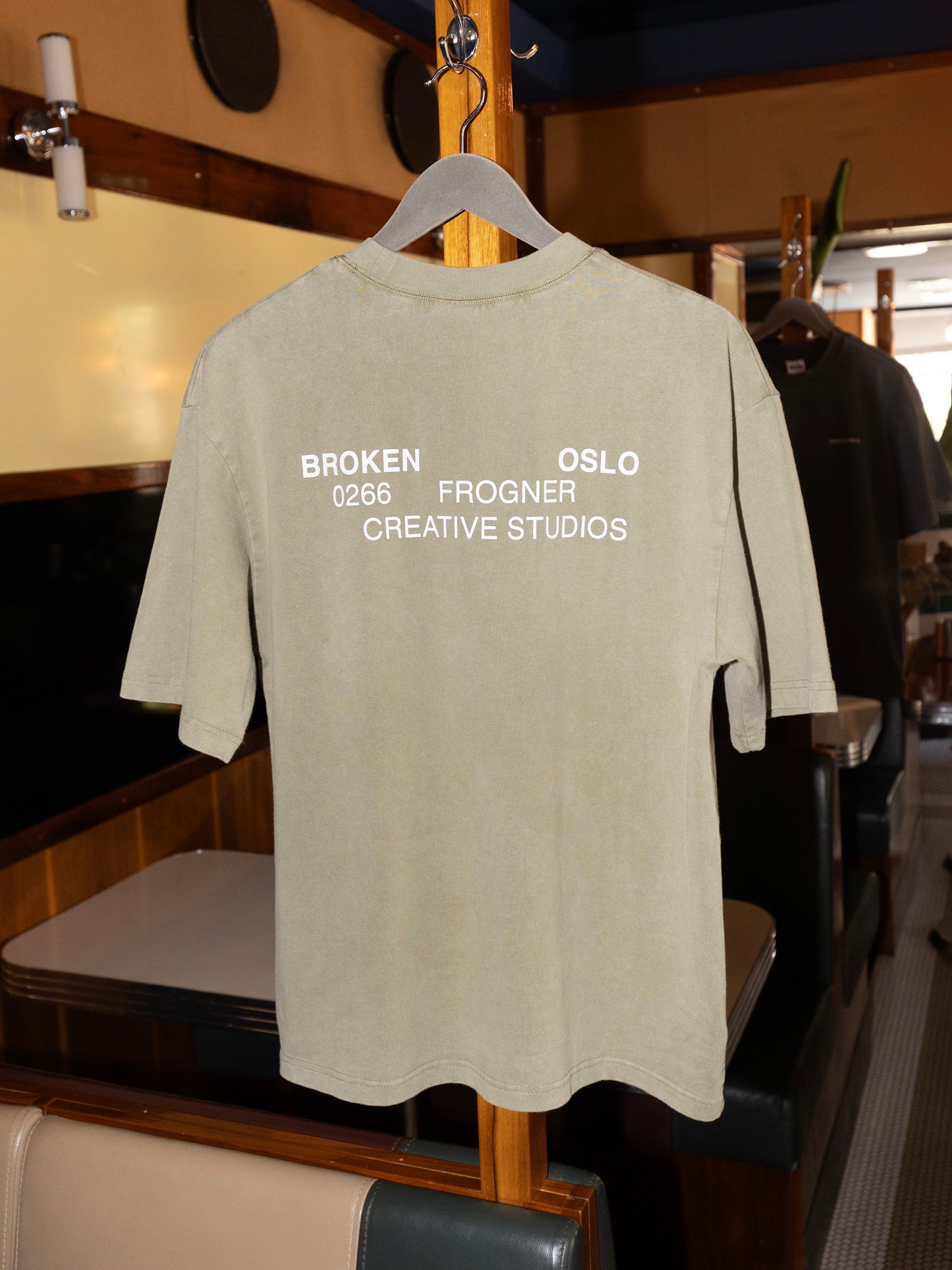 CITY T-SHIRT GREEN-Fineriform