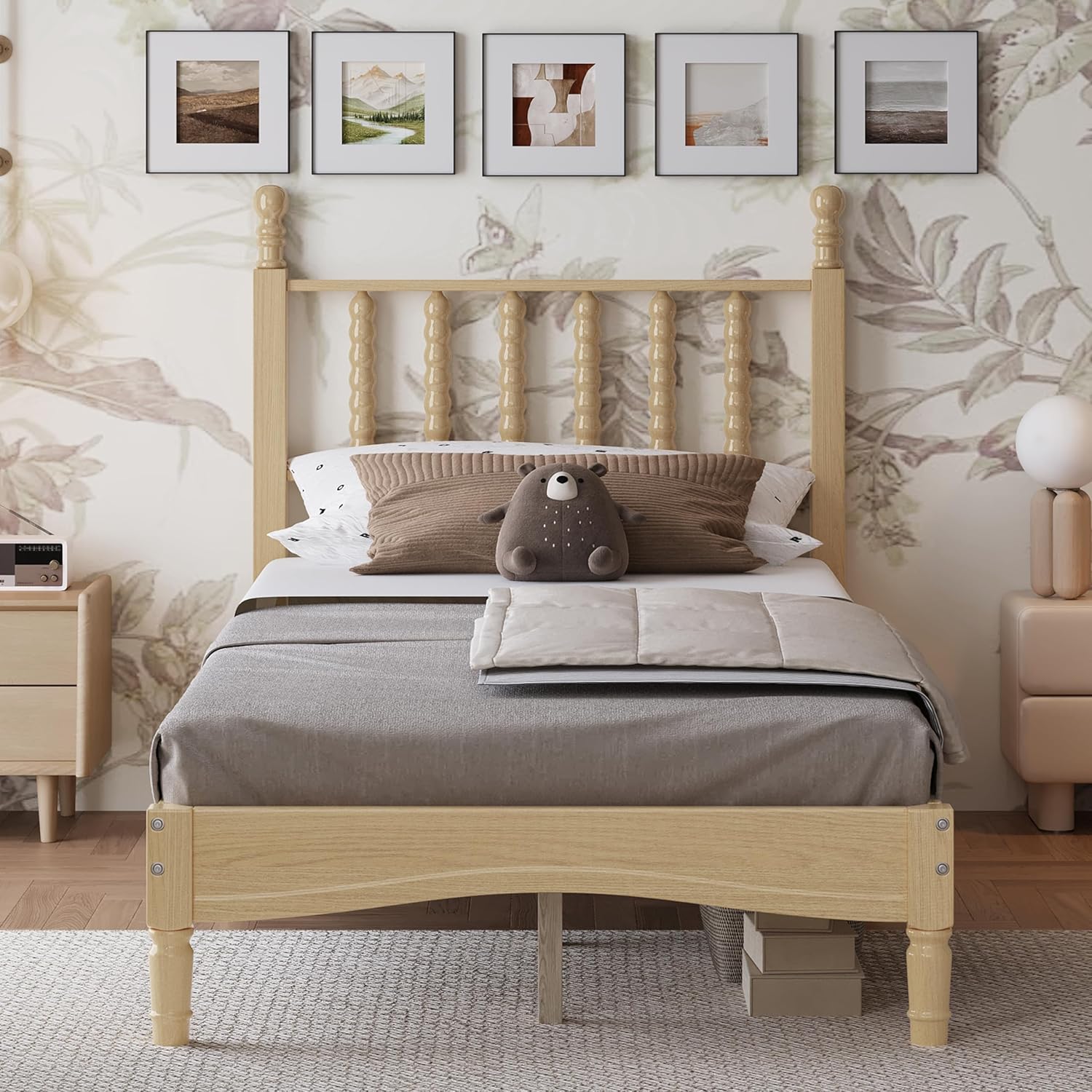 Twin Size Wood Platform Bed with Gourd Headboard