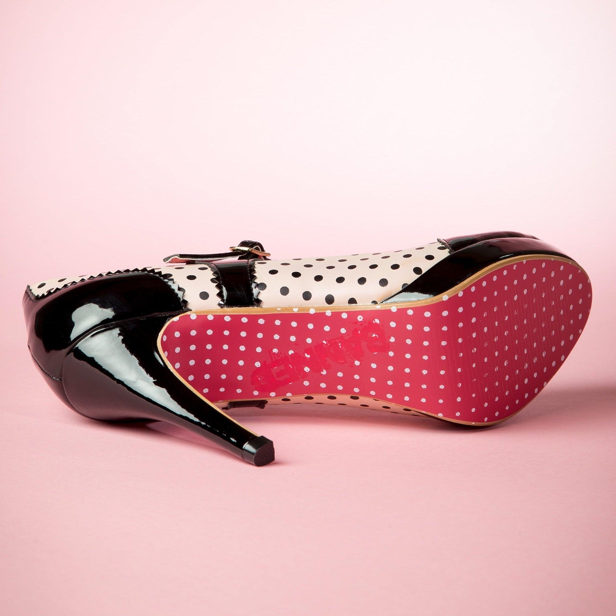 Banned Retro 50s Mary Jane Pumps