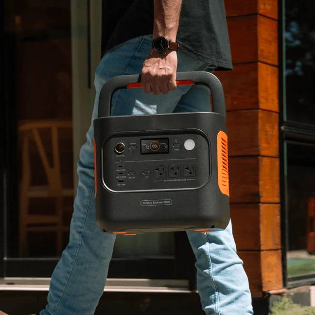 2000 v2 Portable Power Station