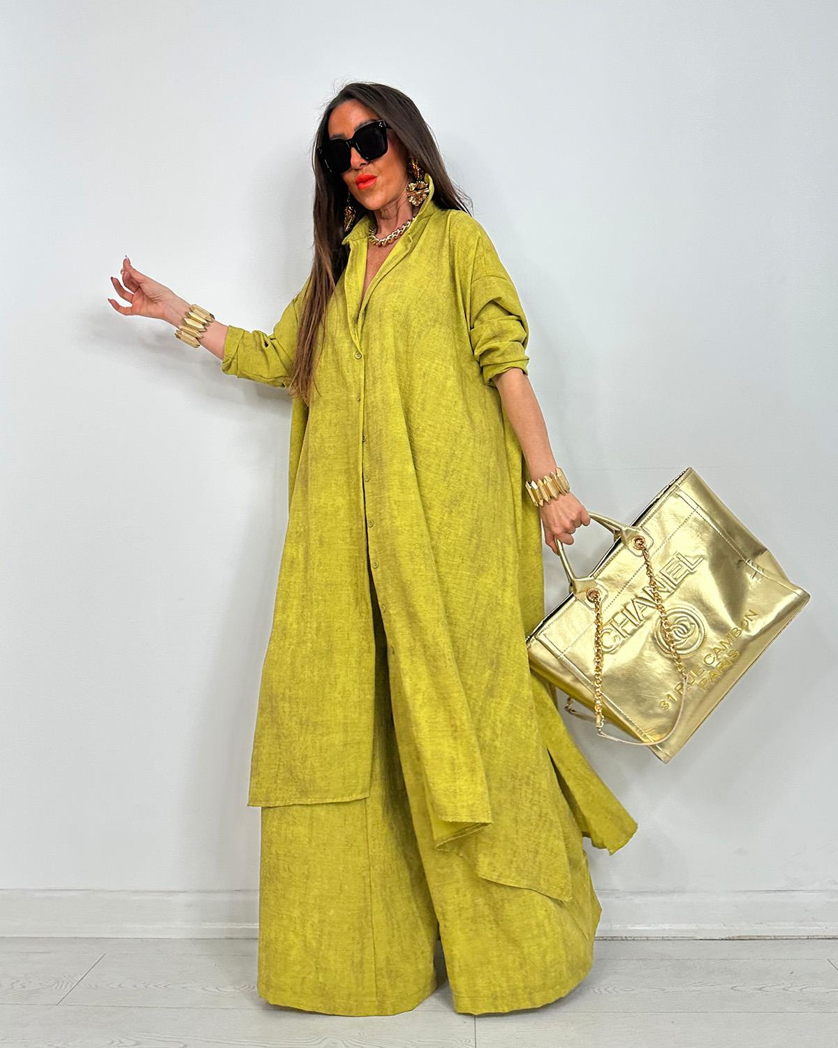 Lightweight Flowing Shirt & Wide-Leg Pants Two-Piece Set