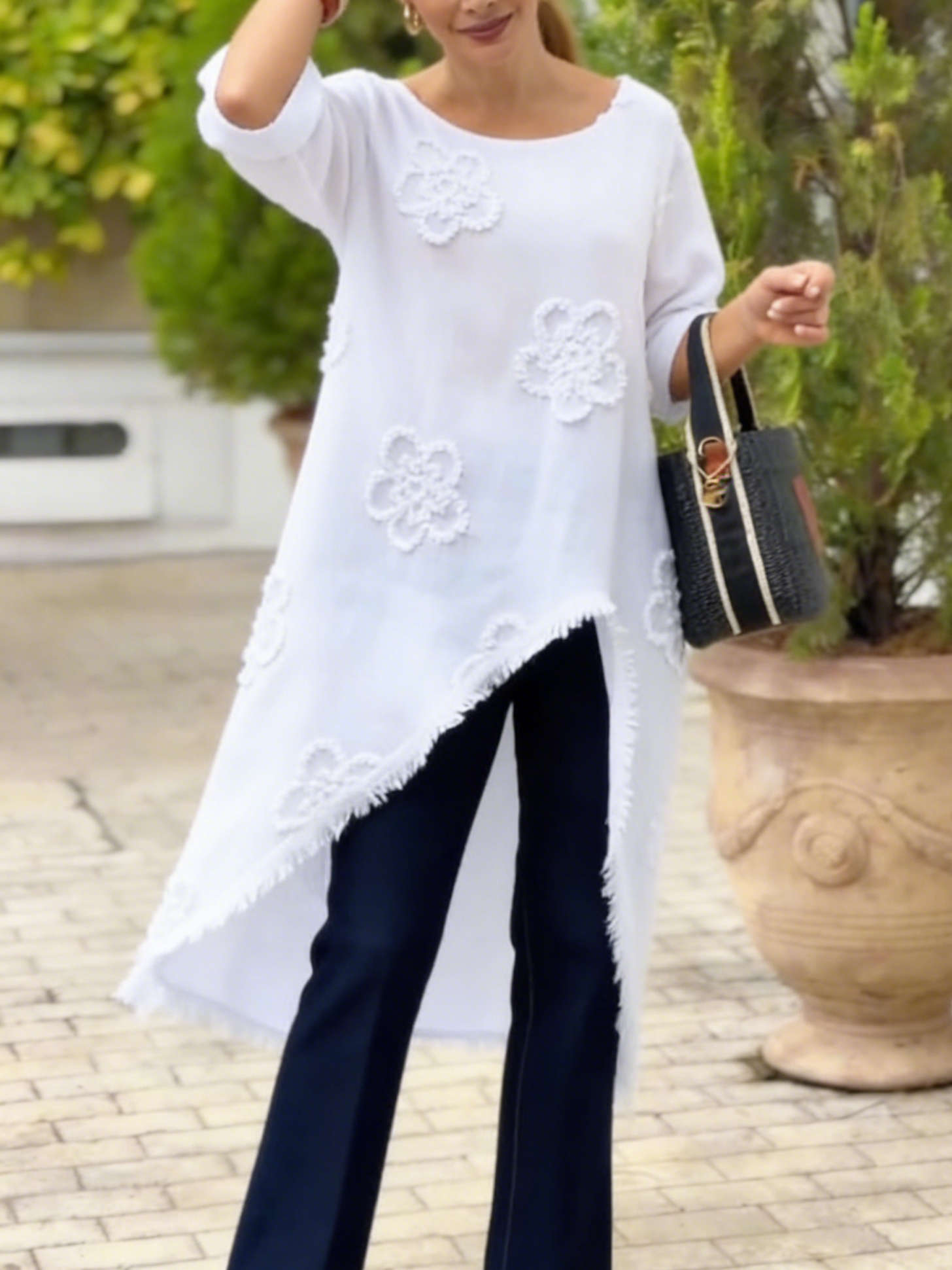 Elegant Floral Applique Asymmetric Hem Longline Tunic Top