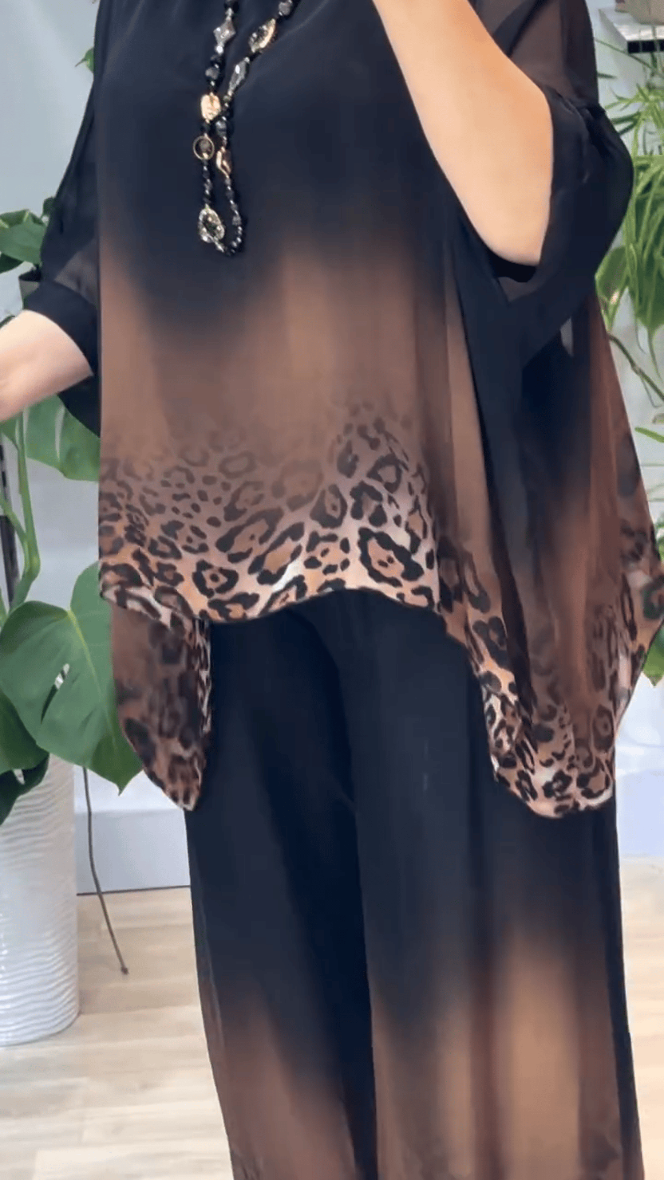 Chic Ombre Leopard Hem Loose Set - Two Piece Outfit